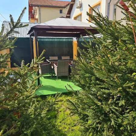 Adina 艾福雷诺德