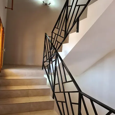 Adina 艾福雷诺德